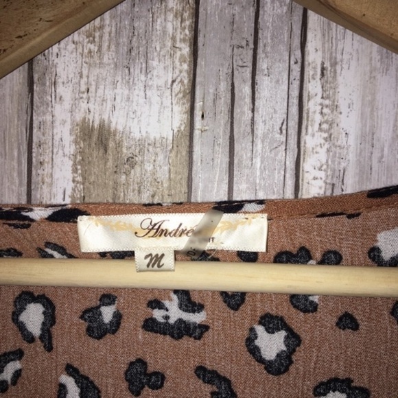 Andree Brown Leopard Blouse - Picture 5 of 5